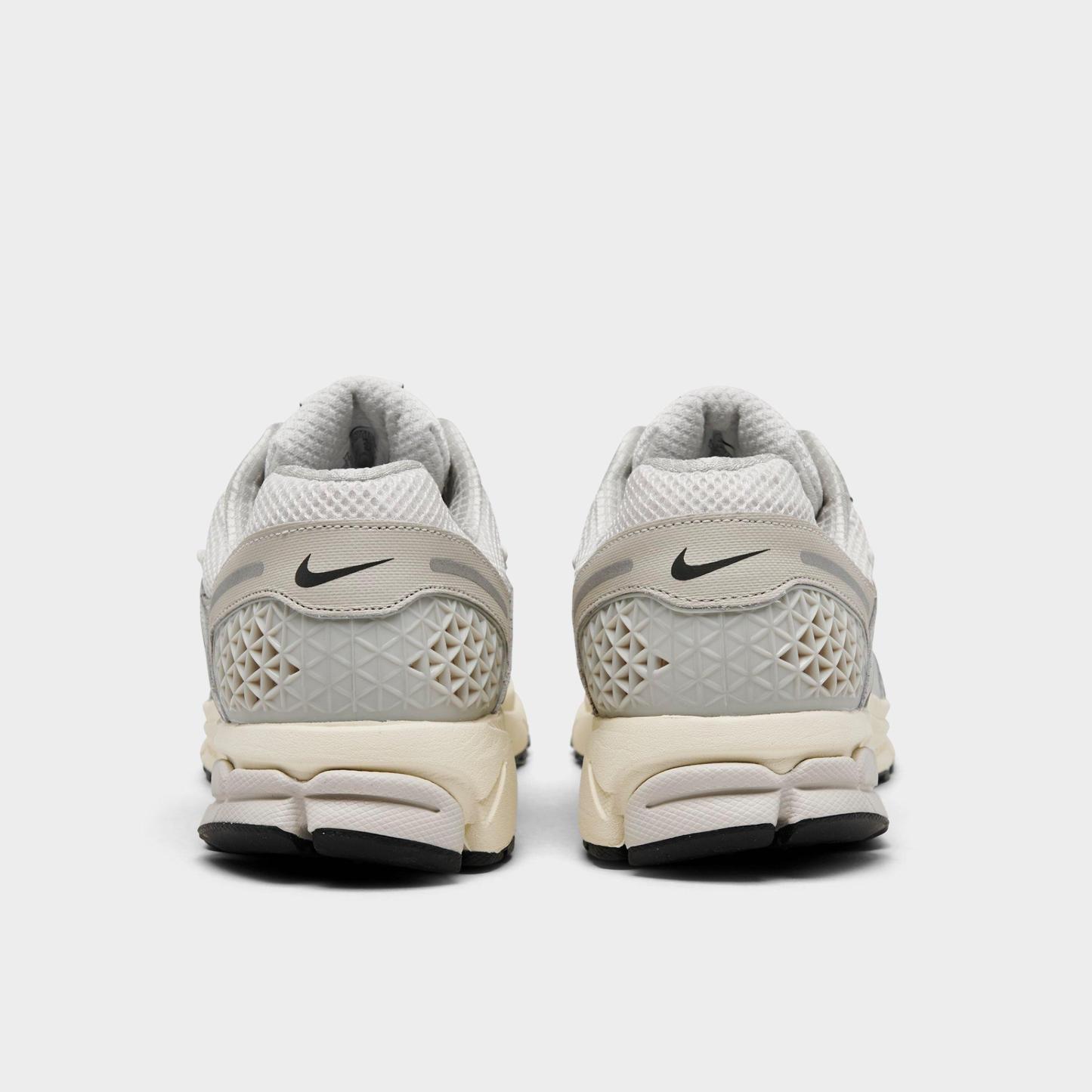 Men's Nithtke Zoom Vomero 5 Casual Shoes - Part 2 - Platinum Tint/Cashmere/Iron Grey/Photon Dust - Back view