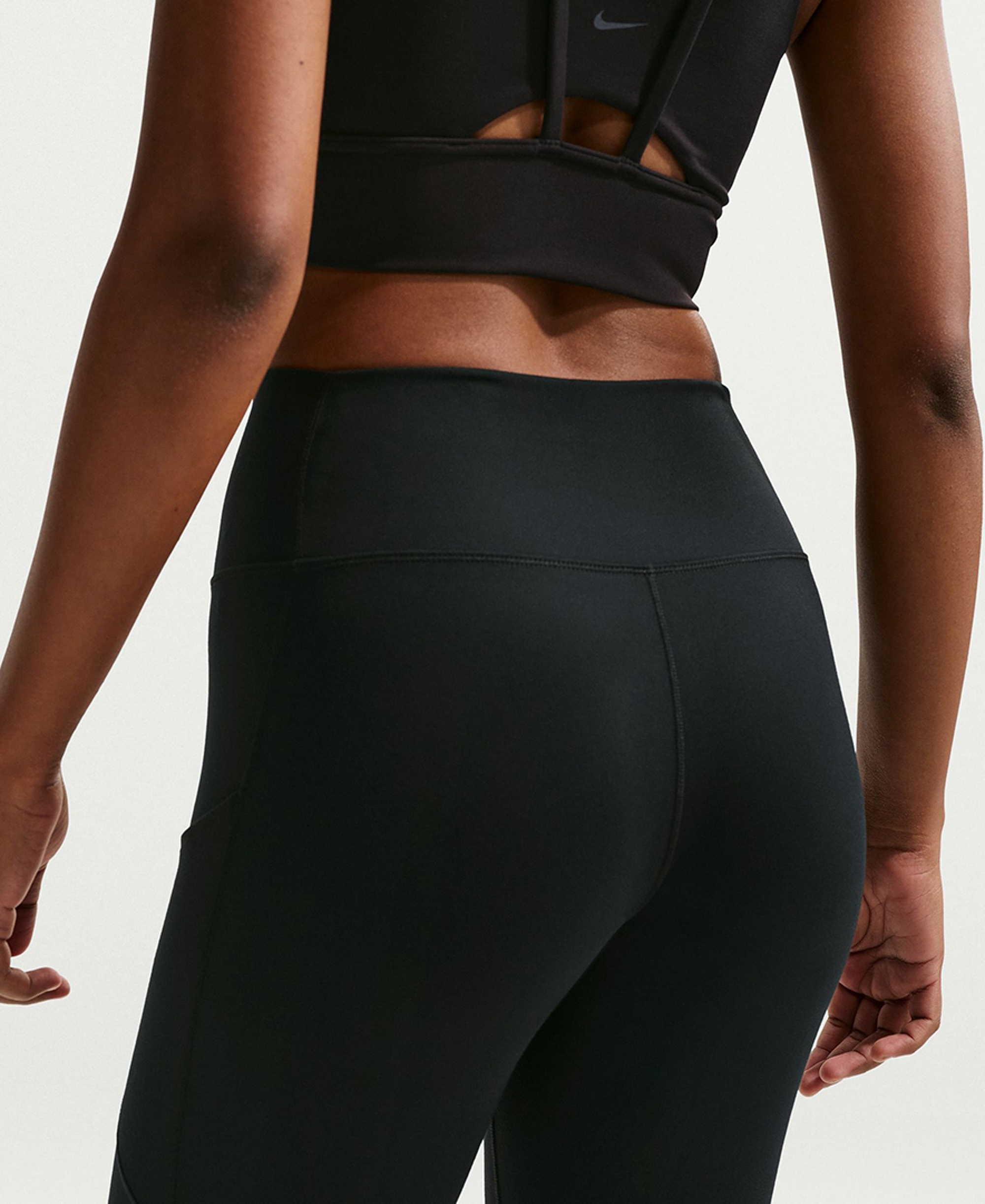 Nike Women's One High-Waisted Side-Pocket 8" Bike Shorts - Black/white