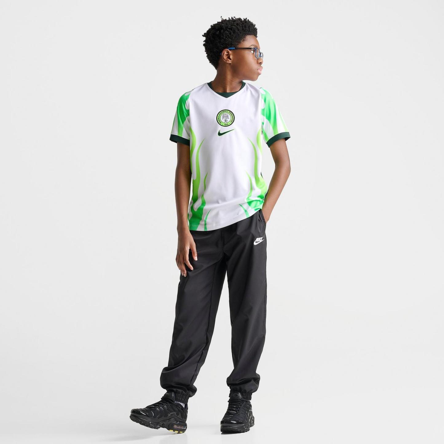 Big Kids' Nike Nigeria 26 Stadium Away Dri-FIT Replica Soccer Jersey - White/Green Glow/Black