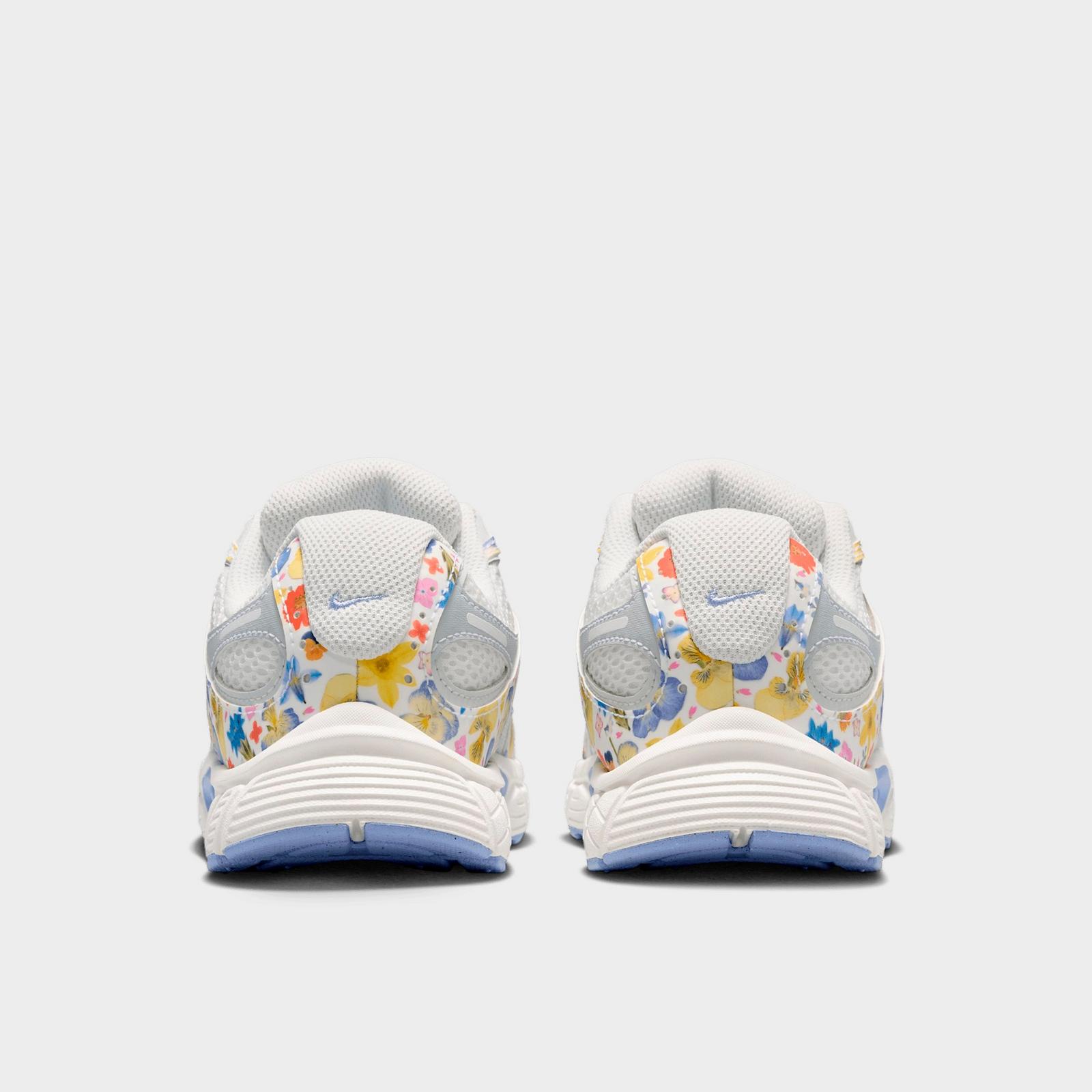 Girls' Big Kids' Nike V5 RNR Casual Shoes - Summit White/Photon Dust/Light Thistle/Summit White - Both shoes facing left