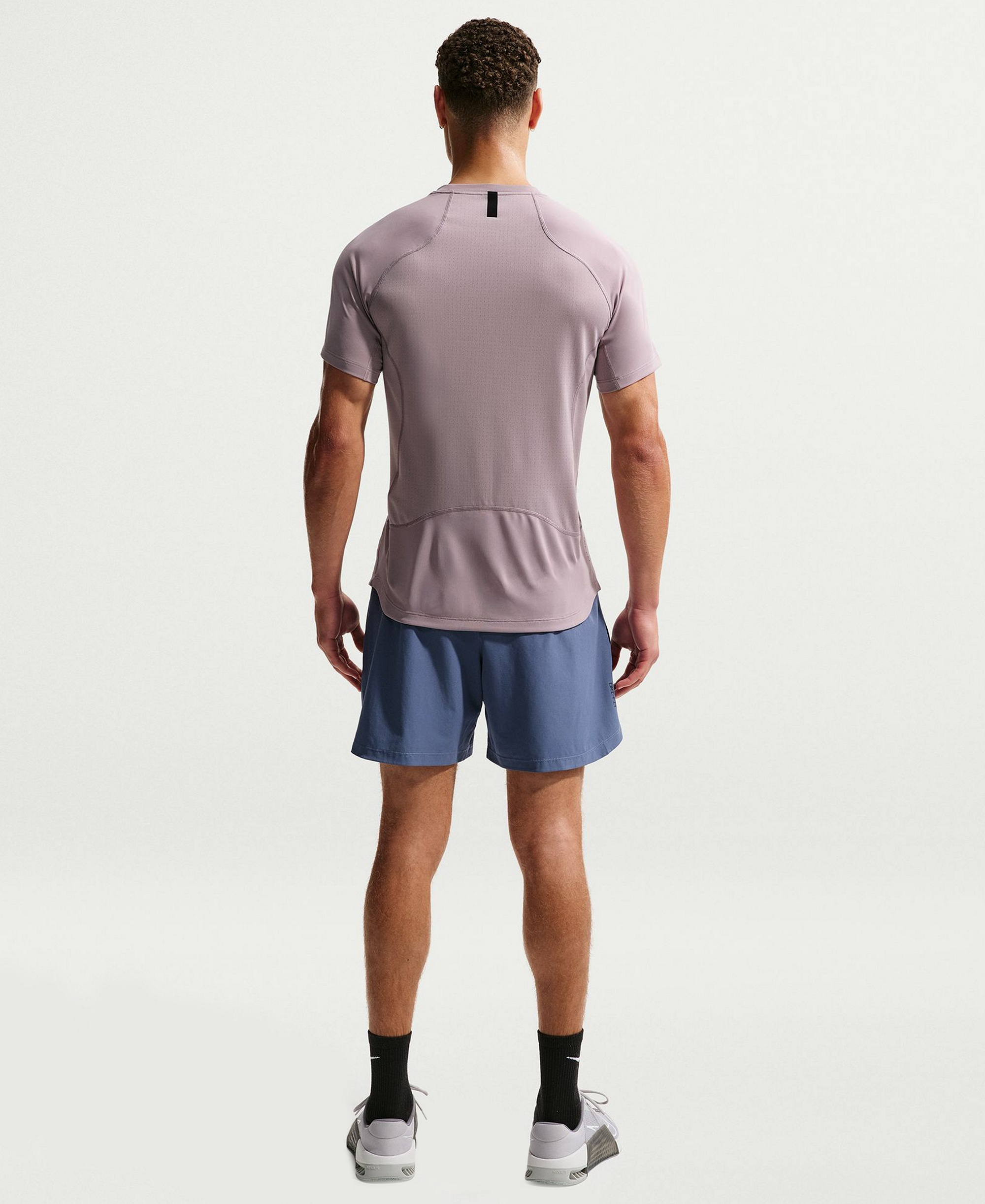 Nike Men's Pro Training Dri-Fit Short-Sleeve T-Shirt - Light Violet/Black