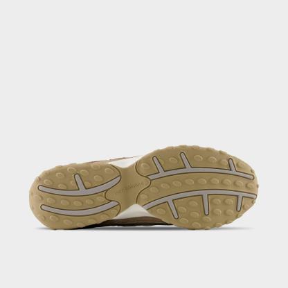 Women's New Balance 204L Casual Shoes - Mushroom/Arrid Stone - view 6