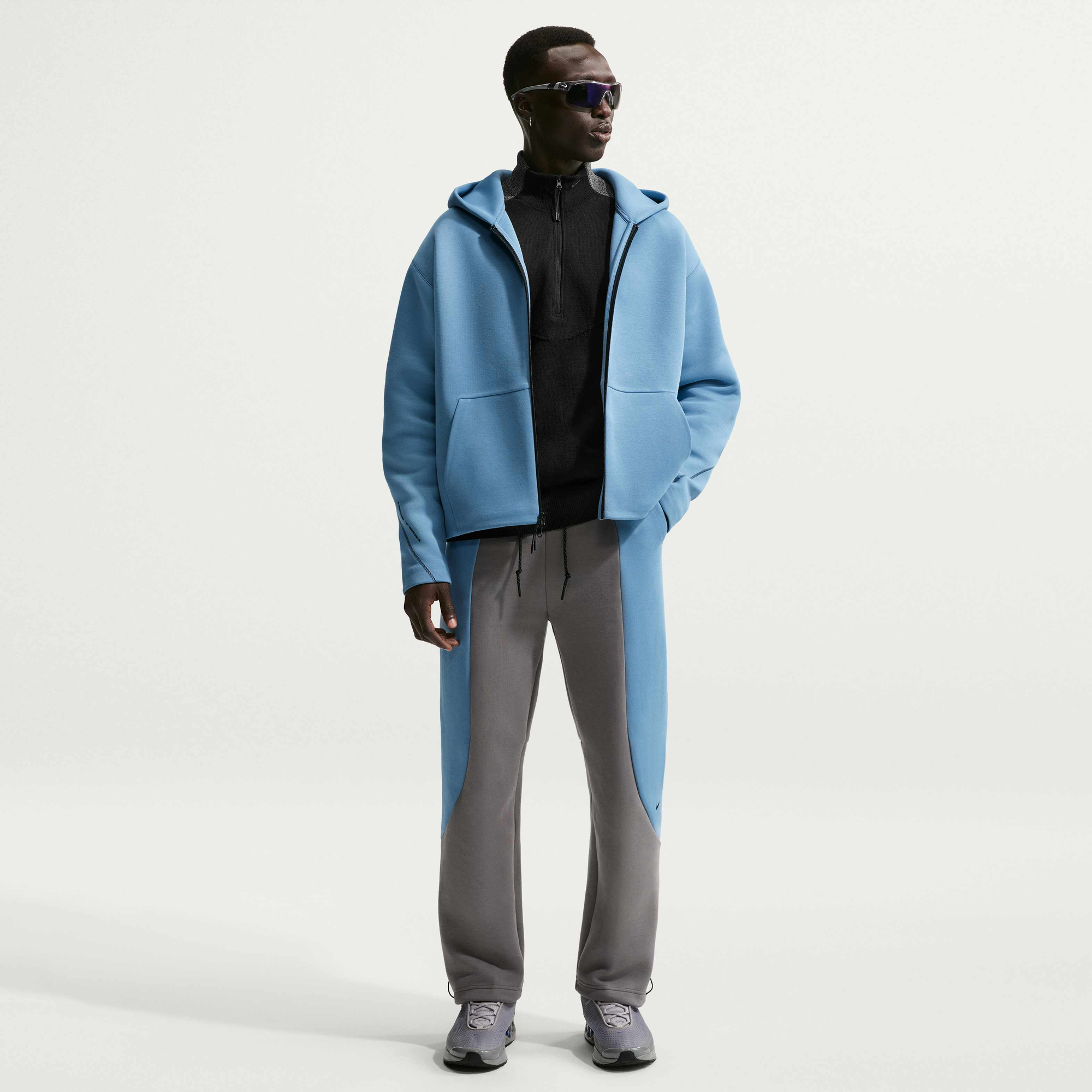 Nike Tech Men's Colour-Block Open-Hem Fleece Trousers - Pencil Point/Work Blue/Black/Black