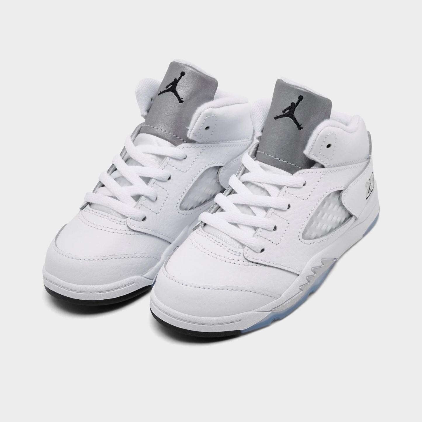 Kids' Toddler Air Jordan Retro 5 Basketball Shoes - White/Metallic Silver/Black - view 2