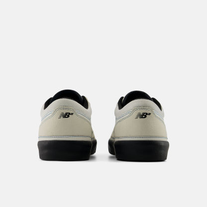 New Balance NB Numeric Franky Villani 417 Low, UN417LCR