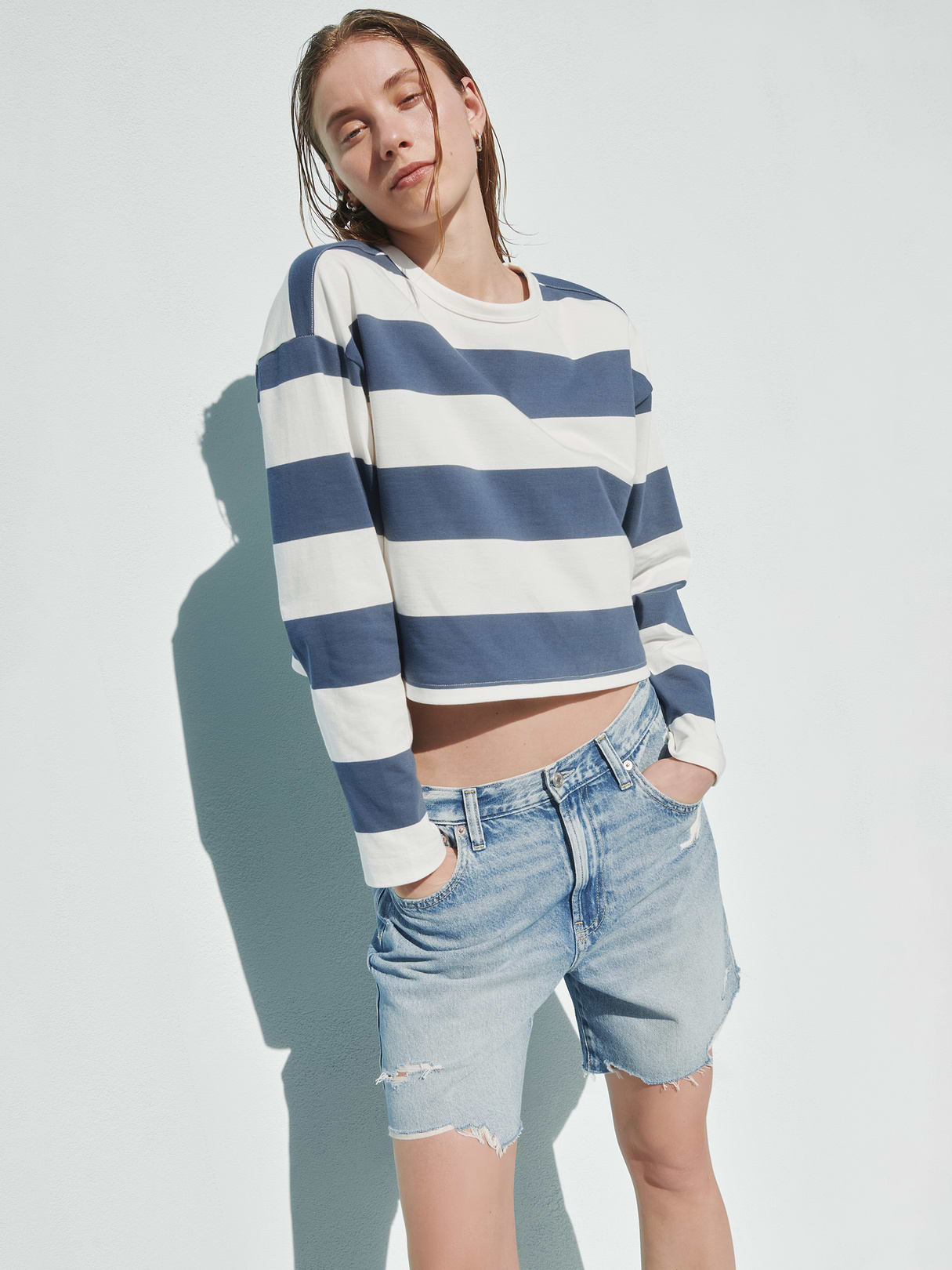 Knit Oversized Crop T-Shirt - Blue stripe