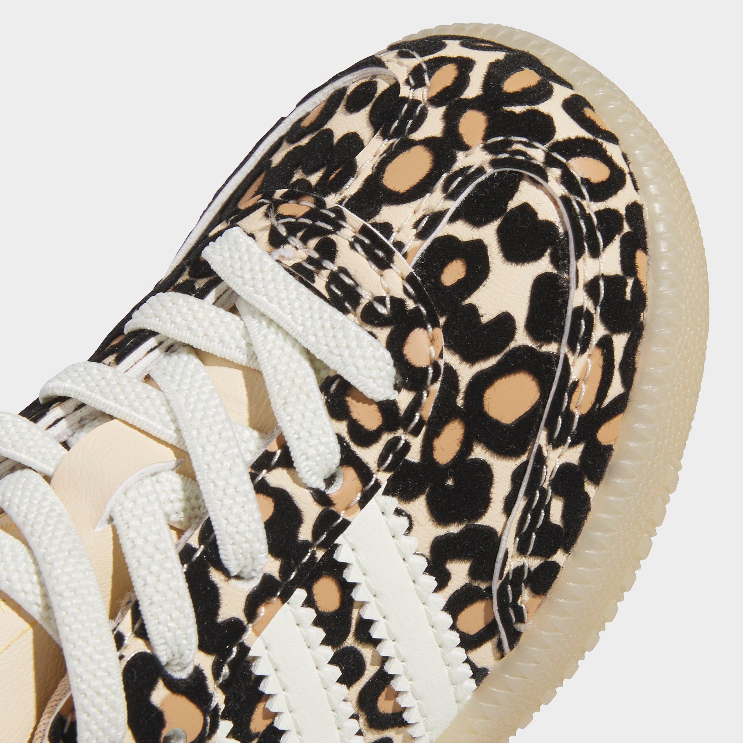 Kids' Toddler adidas Originals Samba OG Stretch Lace Casual Shoes - Sand Strata/Ivory/Gum 3 - Detail shot