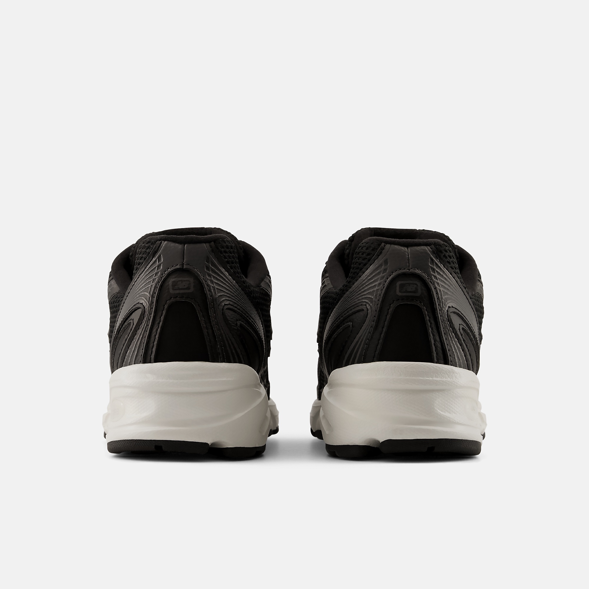New Balance 740, U7402B2