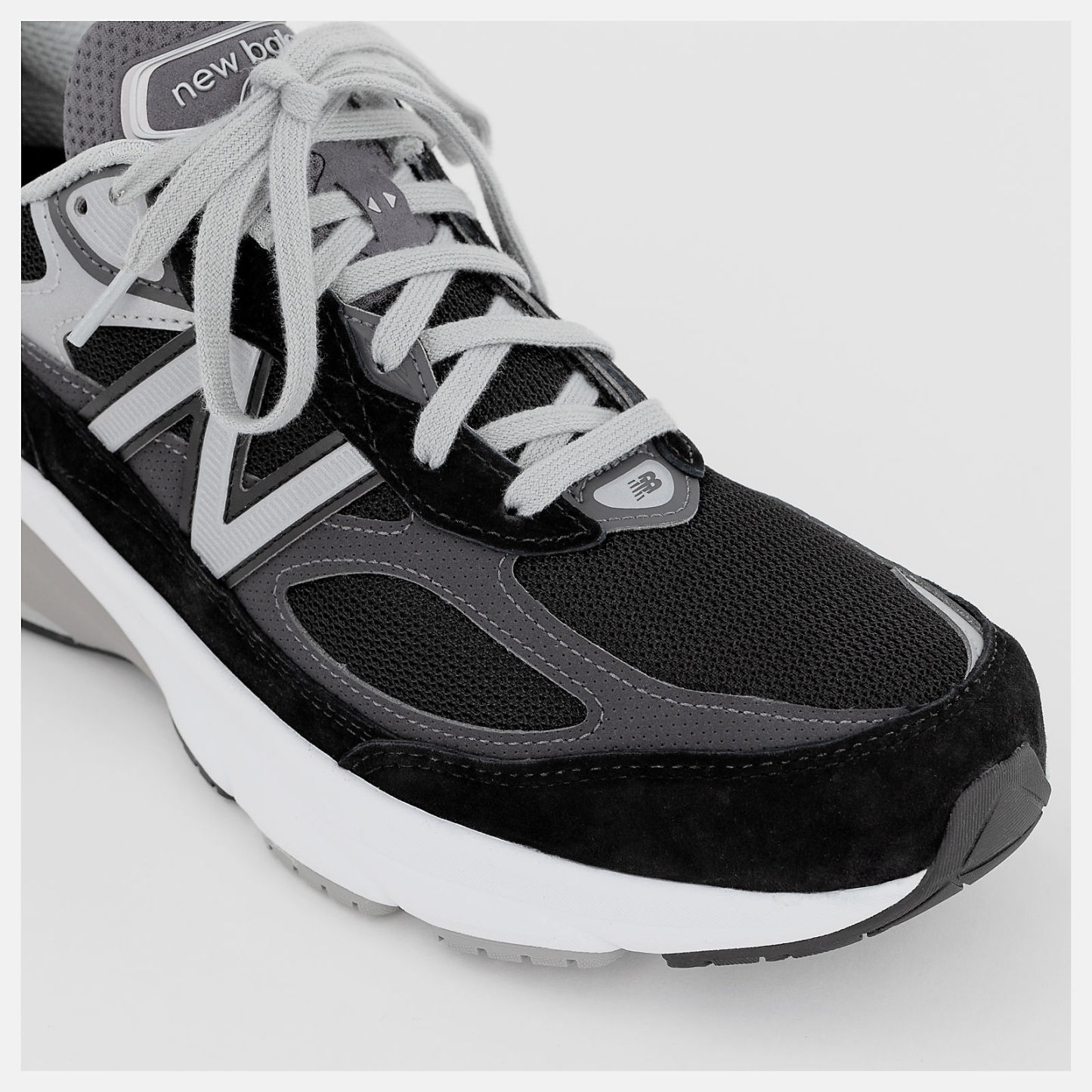 New Balance Made in USA 990v6, W990BK6