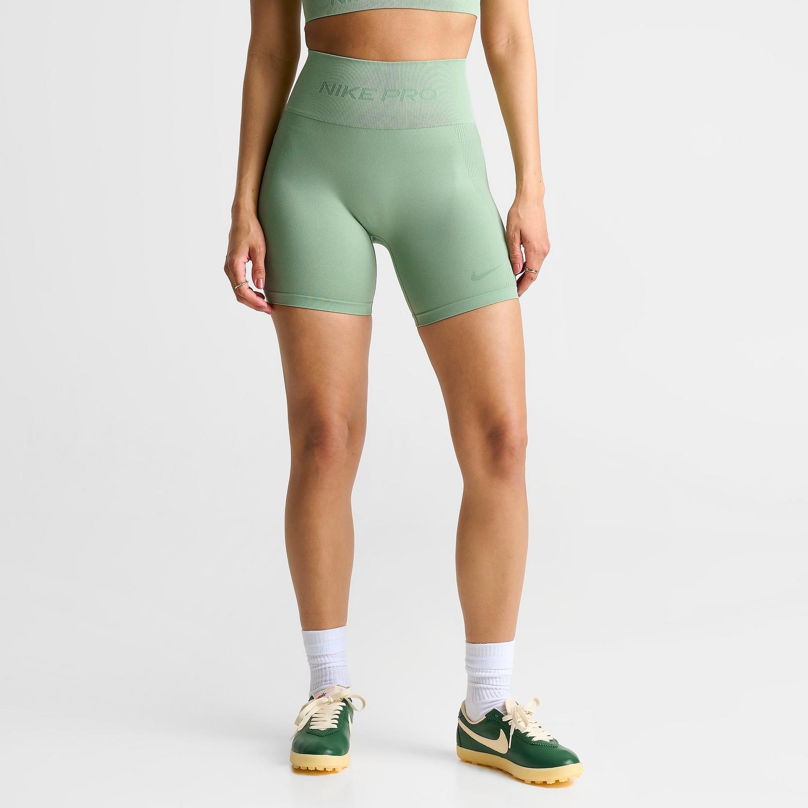 Women's Nike Pro Seamless Dri-FIT High-Waisted 5" Biker Shorts - Steam