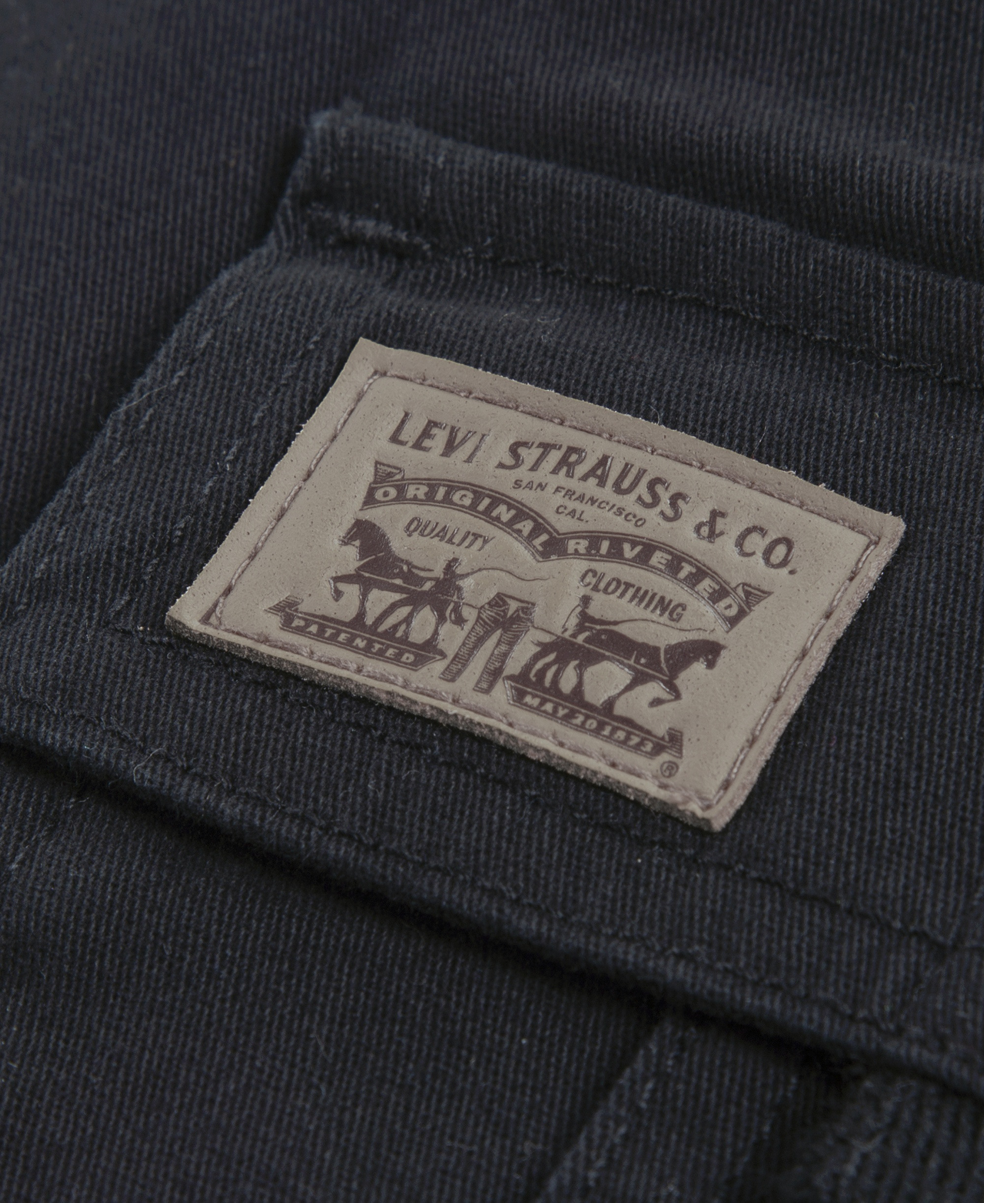 Levi's Boys' 8-20 Traditional Cargo Shorts - Jet Black