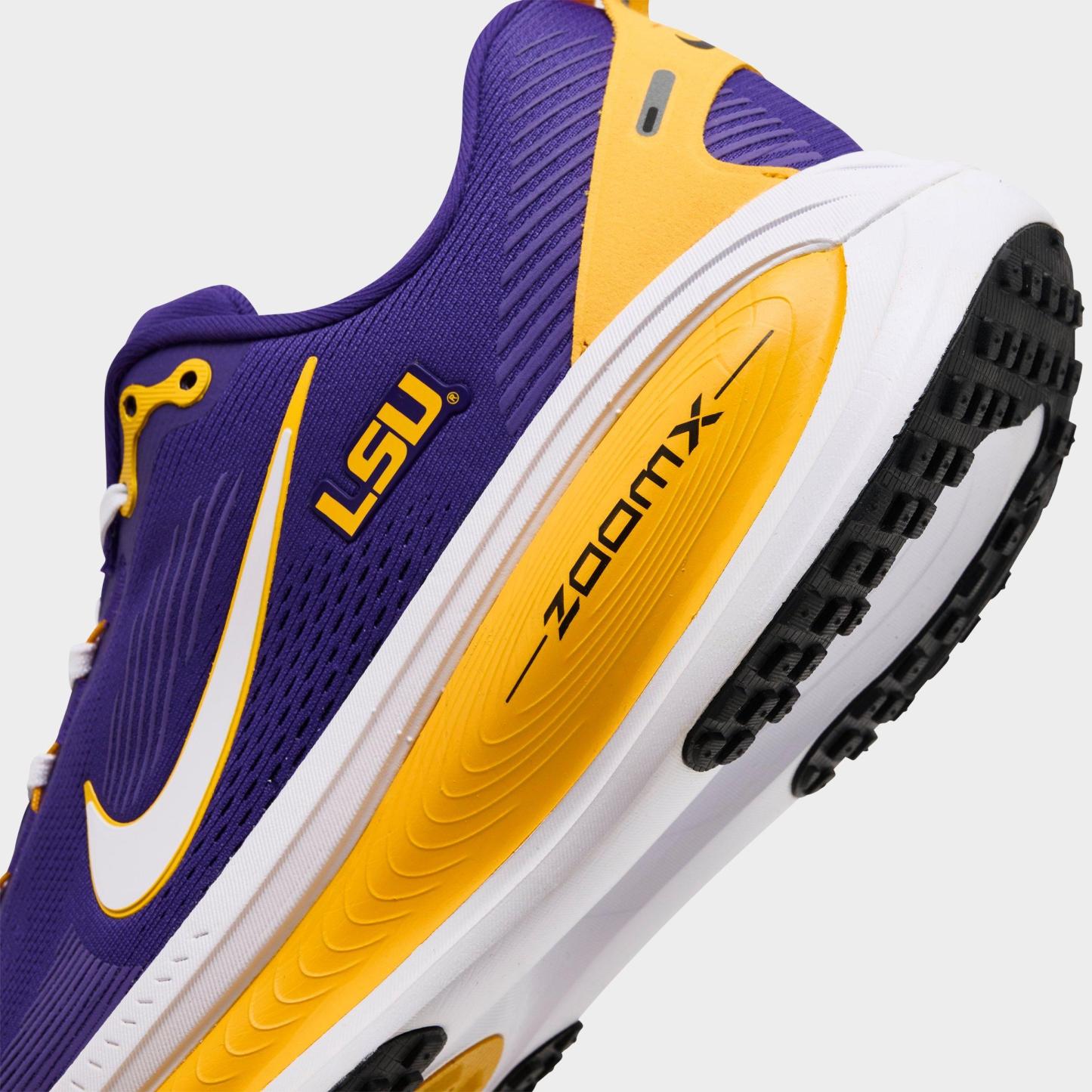 Men's Nithtke Vomero 18 Purdue Boilermakers Running Shoes - Part 1 - Court Purple/White/University Gold - Detail shot