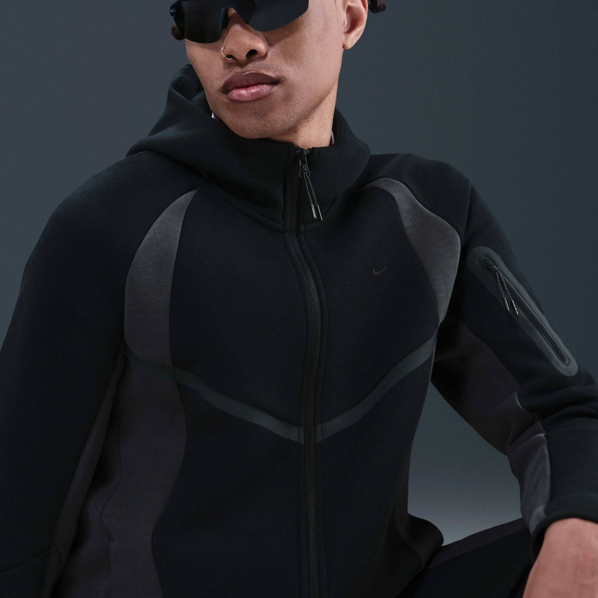 Nike Tech Men's Colour-Block Full-Zip Fleece Windrunner Jacket - Black/Anthracite/Black