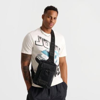 Jordan Collectors Crossbody Bag (3L) - Black - view 2