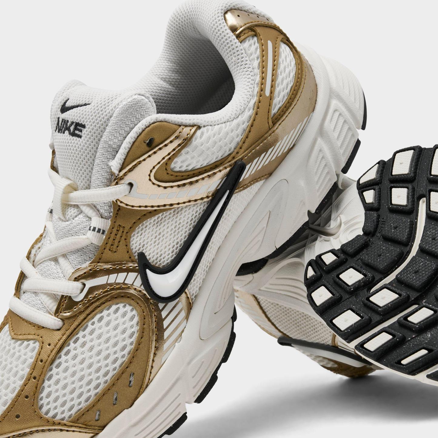 Women's Nithtke V5 RNR Casual Shoes - Part 2 - Sail/Metallic Gold/Anthracite - Detail shot