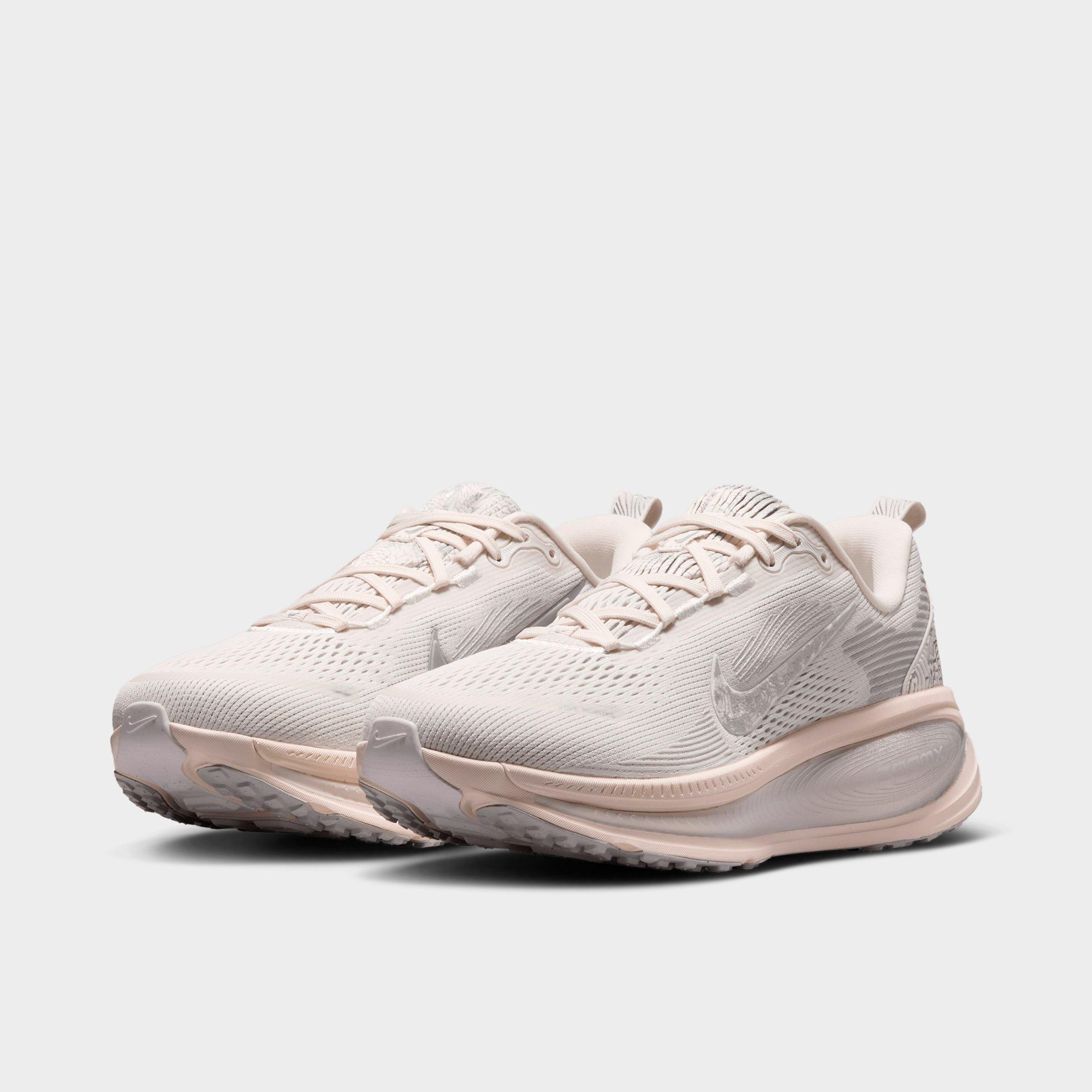 Women's Nithtke Vomero 18 Running Shoes - Part 2 - Phantom/Grey Fog/Metallic Silver/Summit White - Both shoes facing left