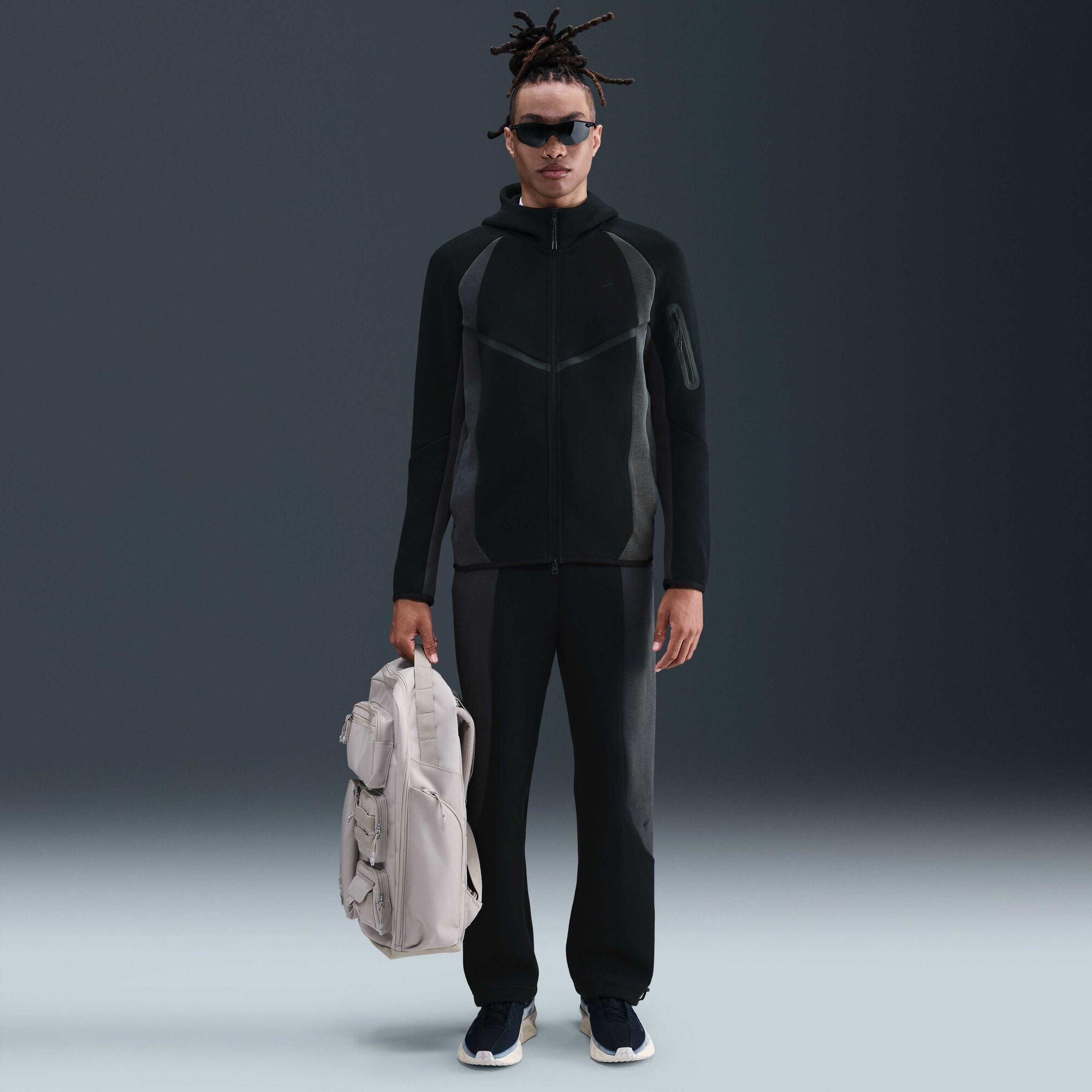 Nike Tech Men's Colour-Block Full-Zip Fleece Windrunner Jacket - Black/Anthracite/Black