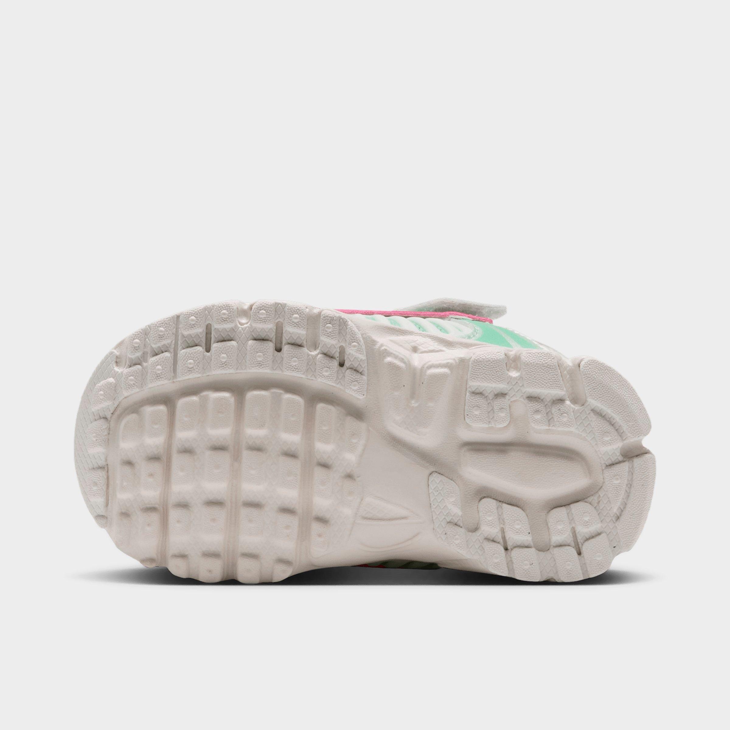 Infant and Kids' Toddler Nithtke Vomero 5 Stretch Lace Casual Shoes - Sail/Pink Foam/Arctic Green/Sail - Bottom view