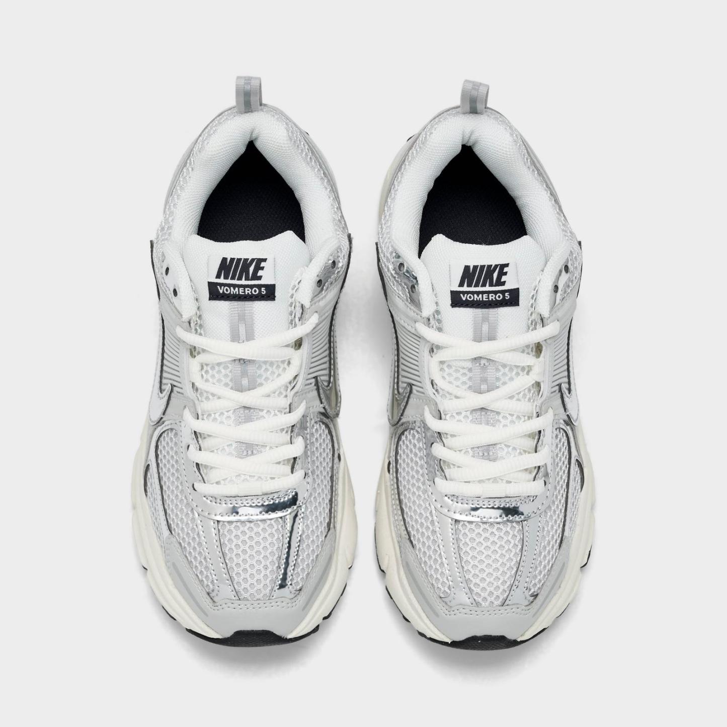 Big Kids' Nike Vomero 5 Casual Shoes - Photon Dust/Gridiron/Sail/Chrome
