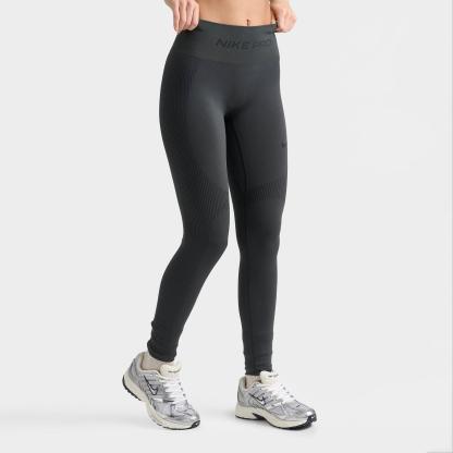 Women's Nike Pro Seamless High-Waisted 7/8 Leggings - Dark Smoke Grey