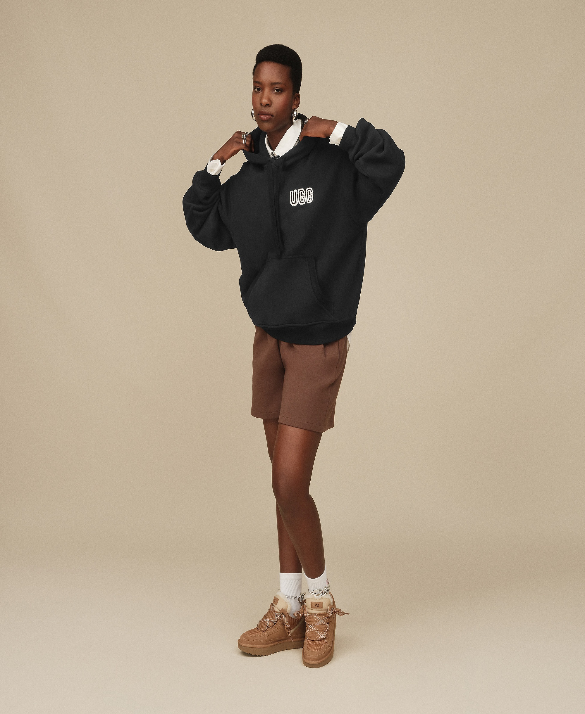 UGG Women's Oversized Graphic Sweatshirt - Black
