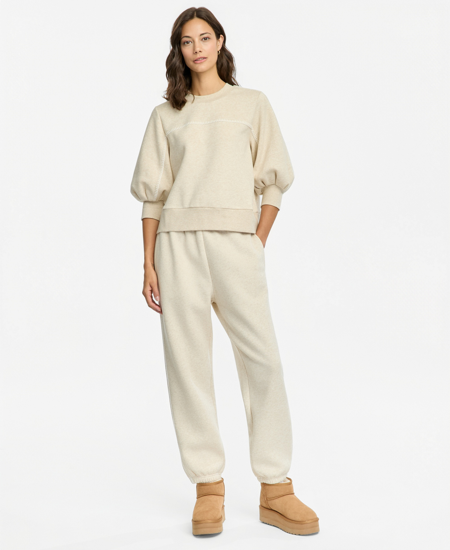 UGG Women's Classic Fleece Sweatpants - Sand Heather