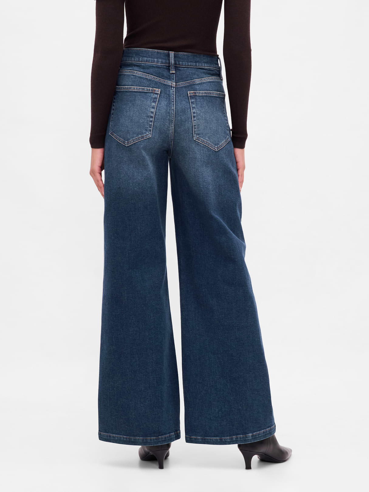 High Rise Stride Cuffed Wide-Leg Jeans - Vintage tint