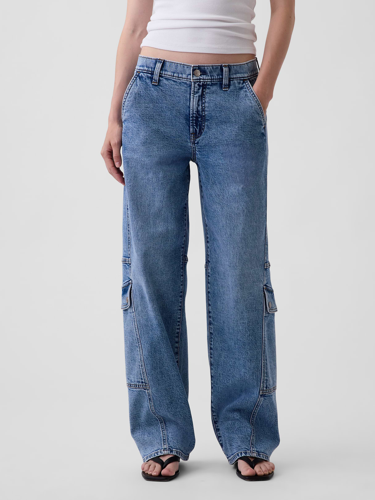Low Rise '90s Loose Jeans - Medium wash