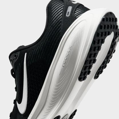 Big Kids' Nike Vomero 18 Running Shoes - Black/Summit White