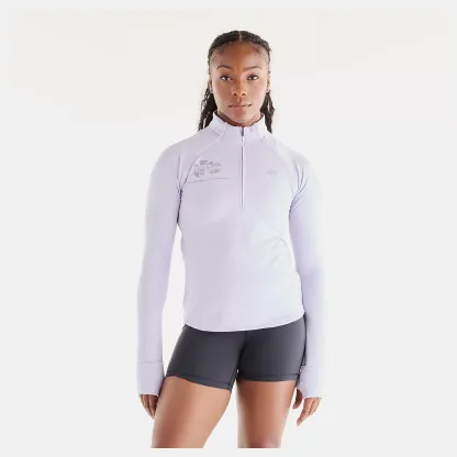 Isio-Maya is wearing size S and is 5'8"/172.72cm. Chest: 34"/86.36cm, Waist: 27.5"/69.85cm, Hips: 39"/99.06cm