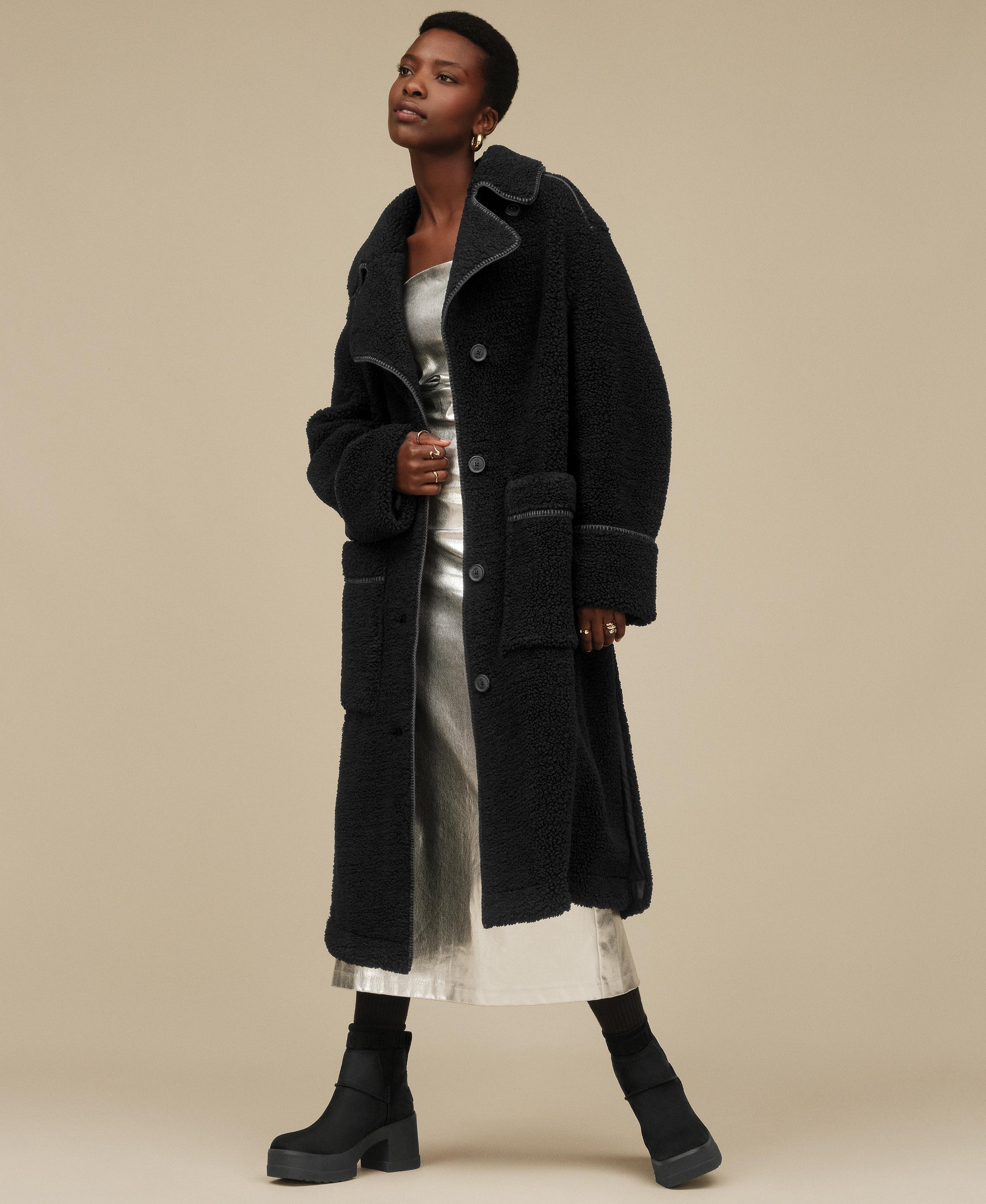 UGG Women's Sema Fluff Coat - Black