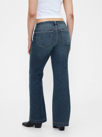 Low Rise Long & Lean Split-Hem Jeans - Vintage blue tint
