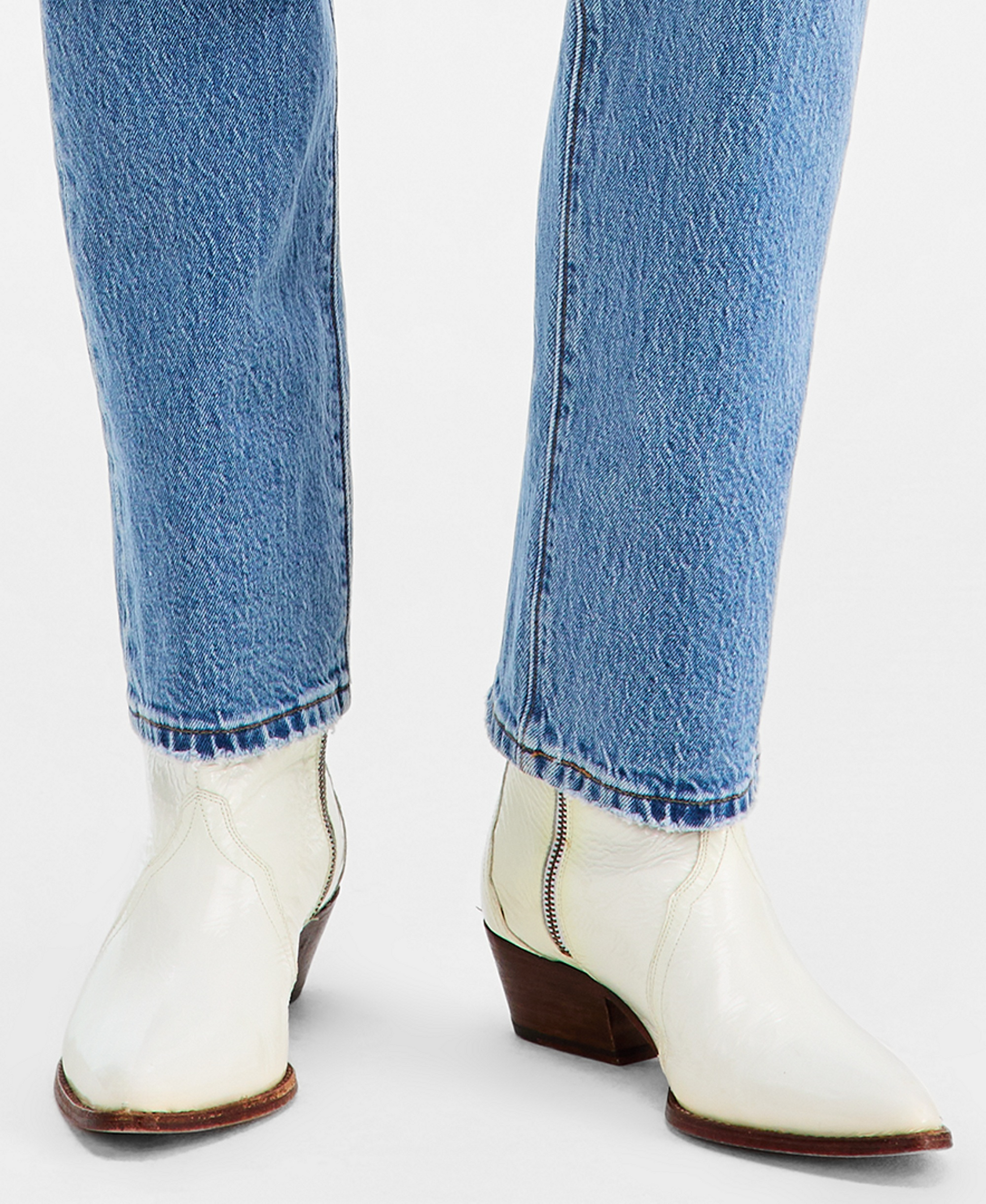 Levi's Women's 501 Curve High-Rise Straight-Leg Jeans - Play On Ref