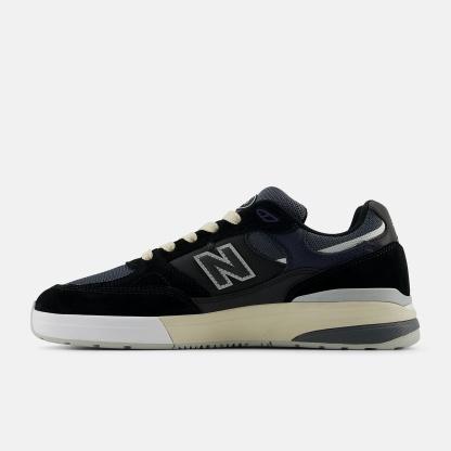 New Balance NB Numeric Andrew Reynolds 933, UN933BNT