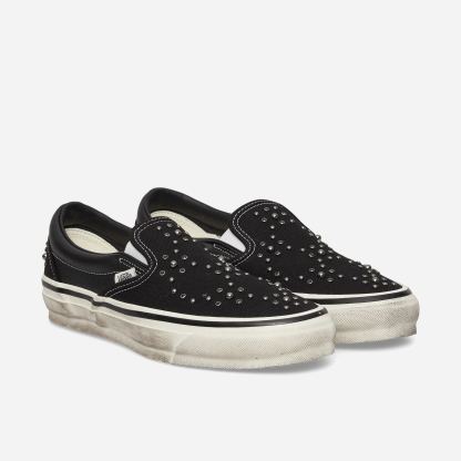 Premium Classic Slip-On Pearlized Sneakers Black