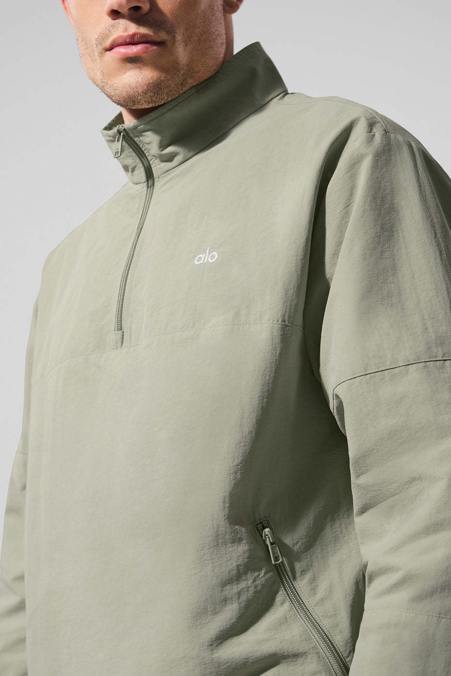 Light Weight Takeaway Track Pullover