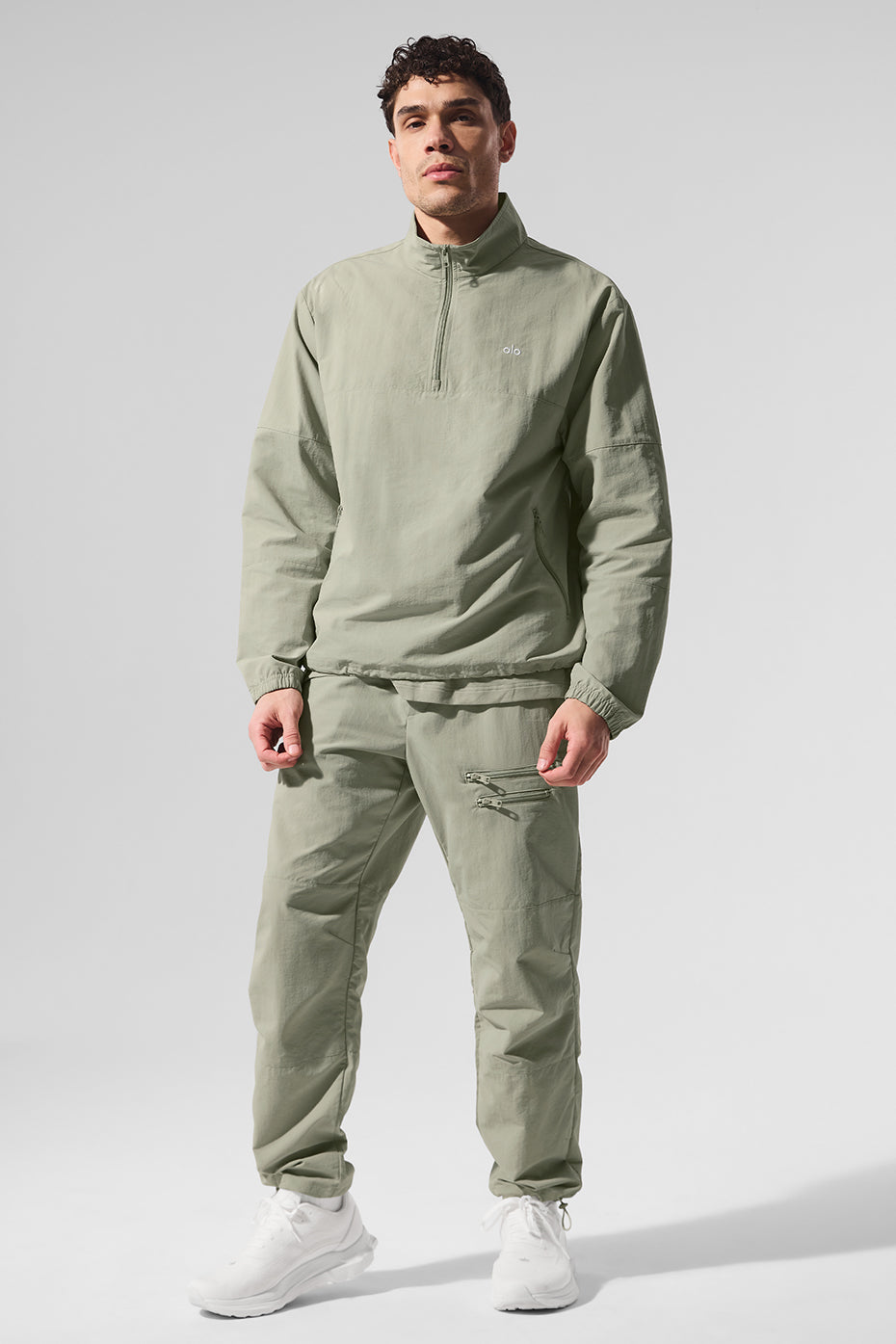 Light Weight Takeaway Track Pullover