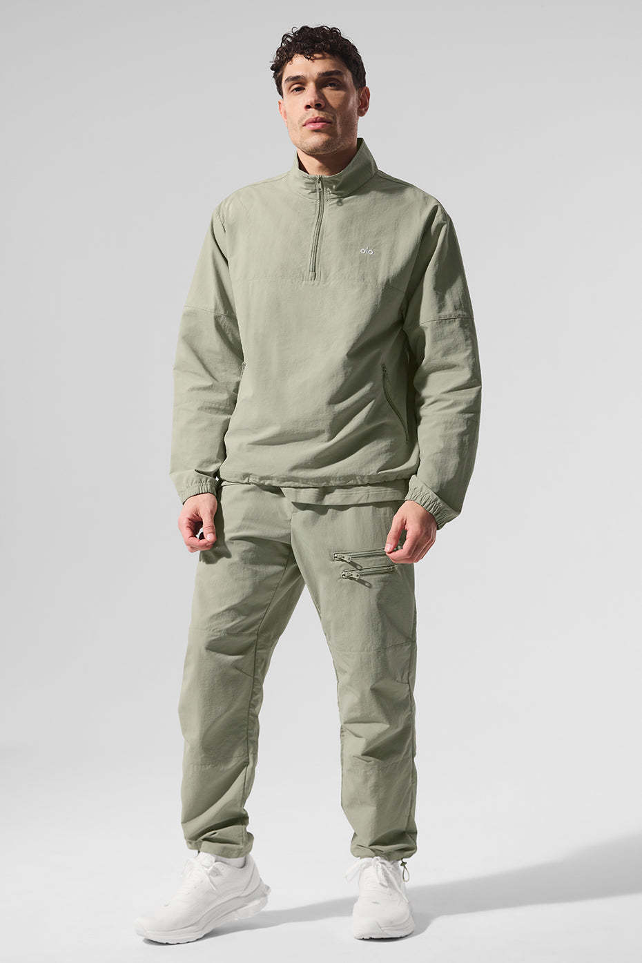Light Weight Takeaway Track Pullover