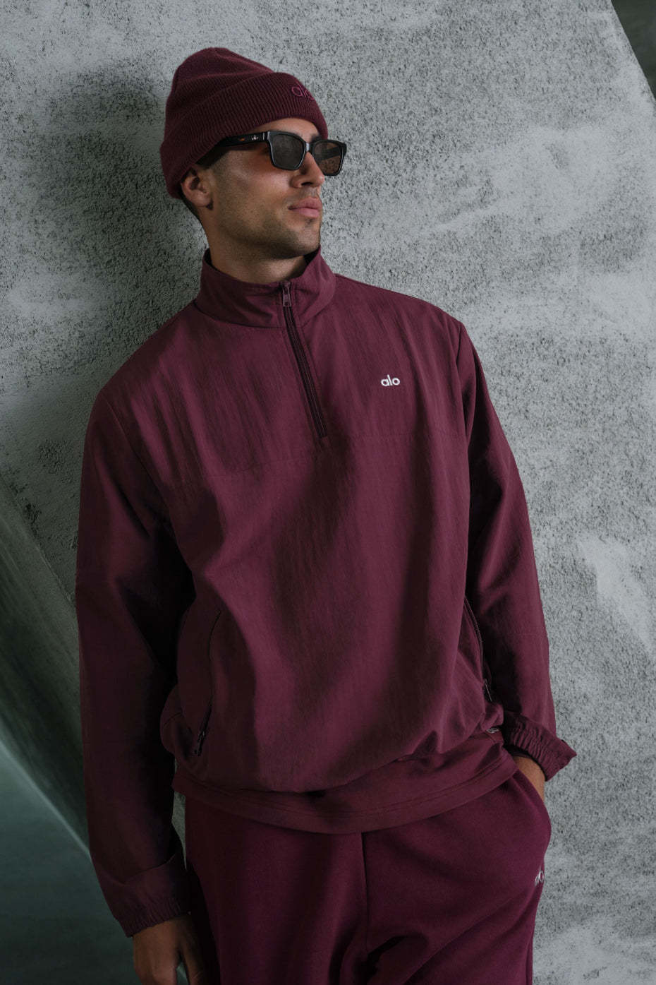 Light Weight Takeaway Track Pullover