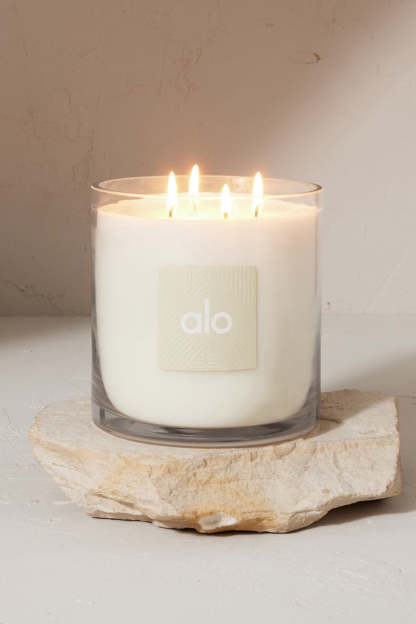 ALO Love Candle