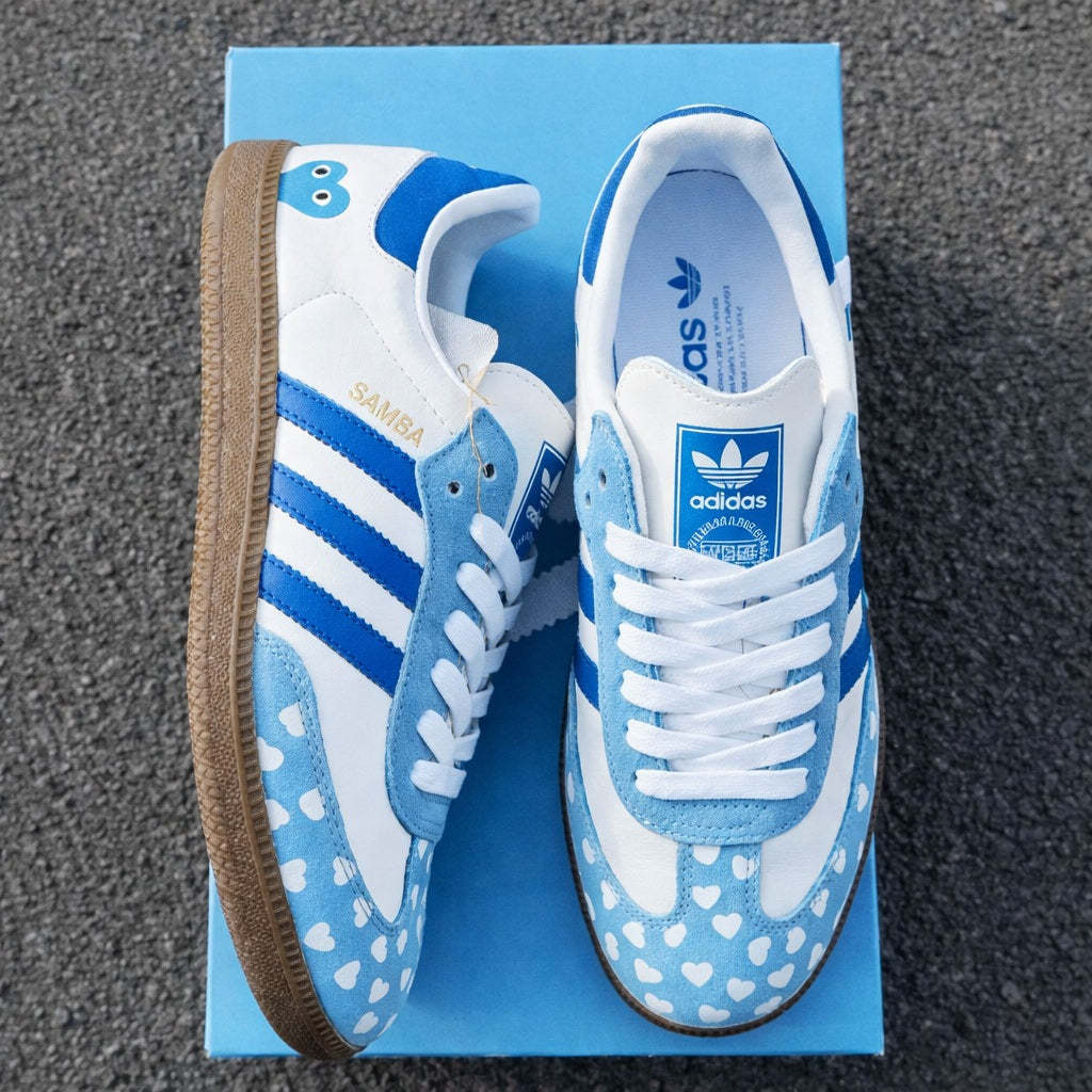 Samba Heart Sneakers - Women