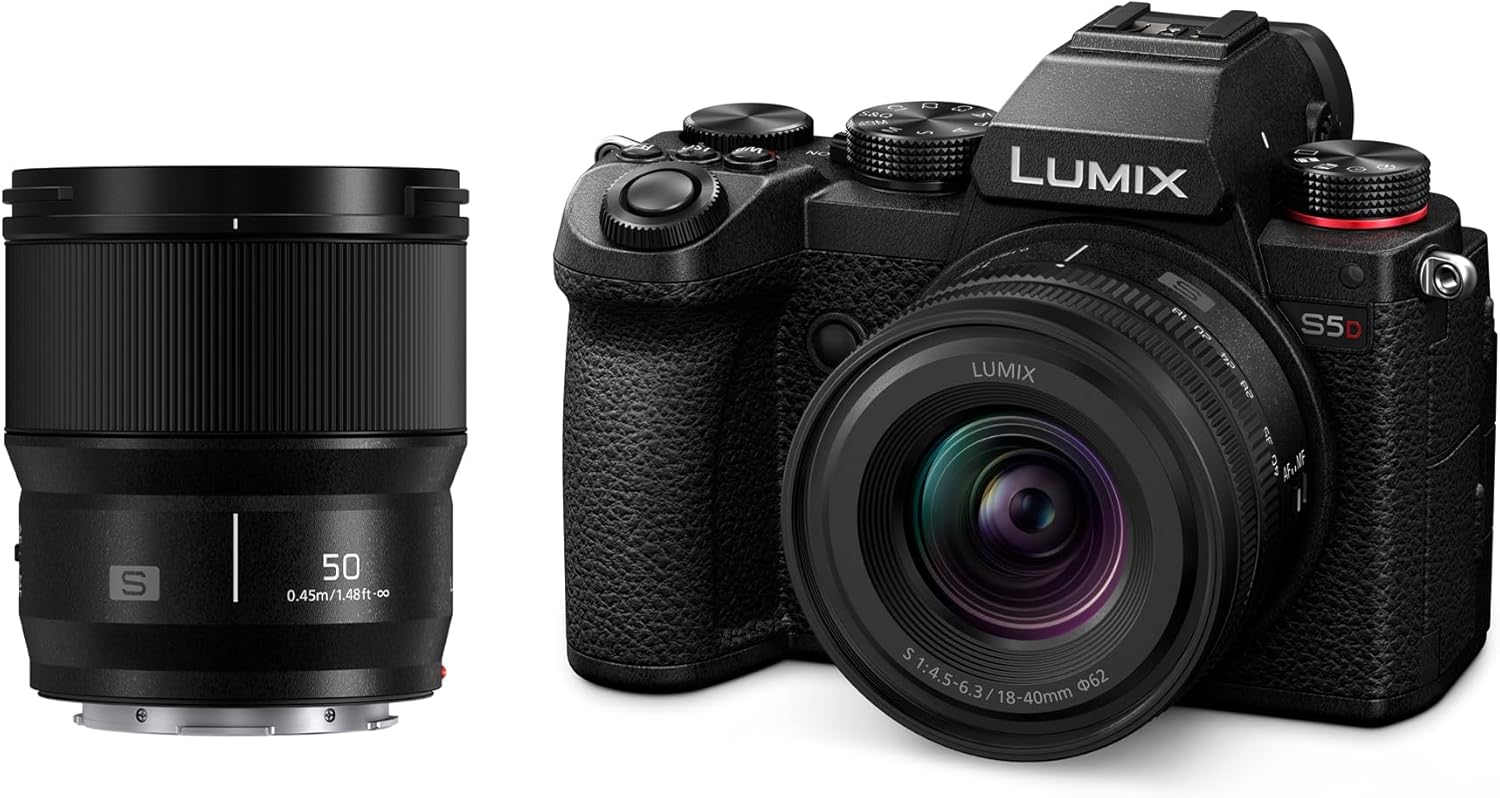 Panasonic Lumix S5D | Appareil Photo Hybride Plein Format + Lumix S 18-40mm F4.5-6.3 + Lumix S 50mm F1.8 (24MP, 4K 4:2:2 10bit, Double Stab., V-Log, Anamorphique, Tropicalisé), Noir