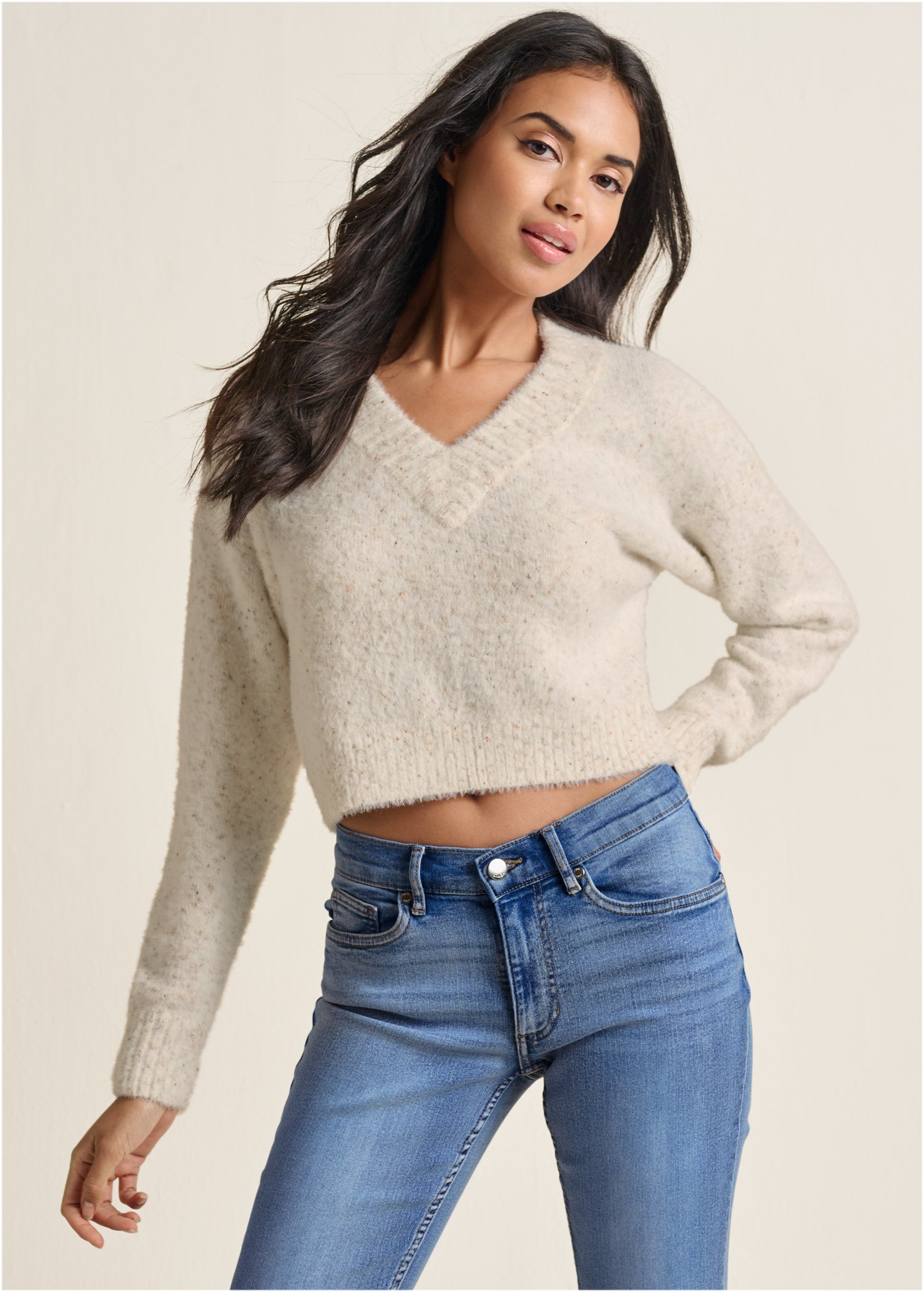 V-Neck Sweater - White Multi-Basic Charm Store