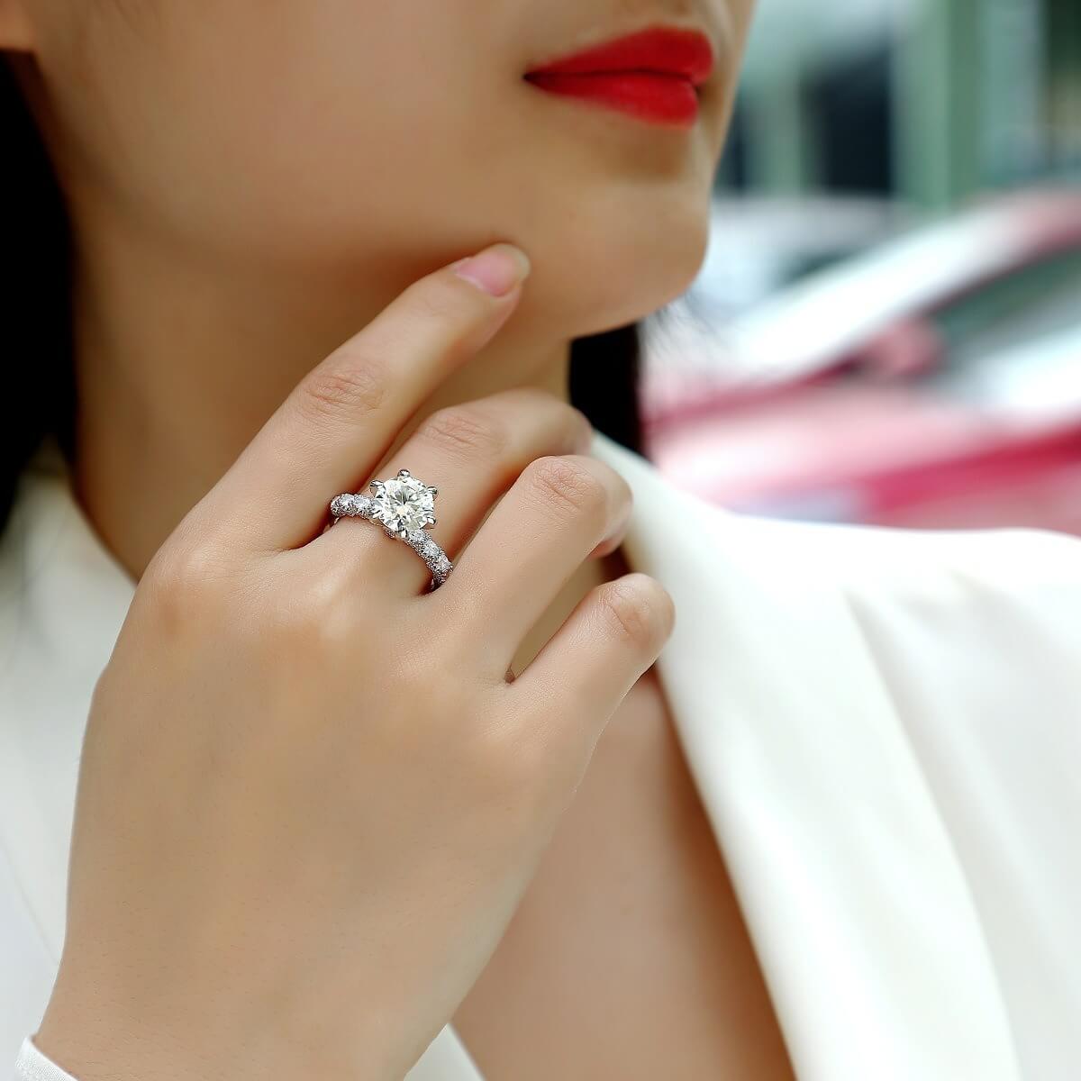 S925 Luxury Six Claw Moissanite Ring-MARDAZA