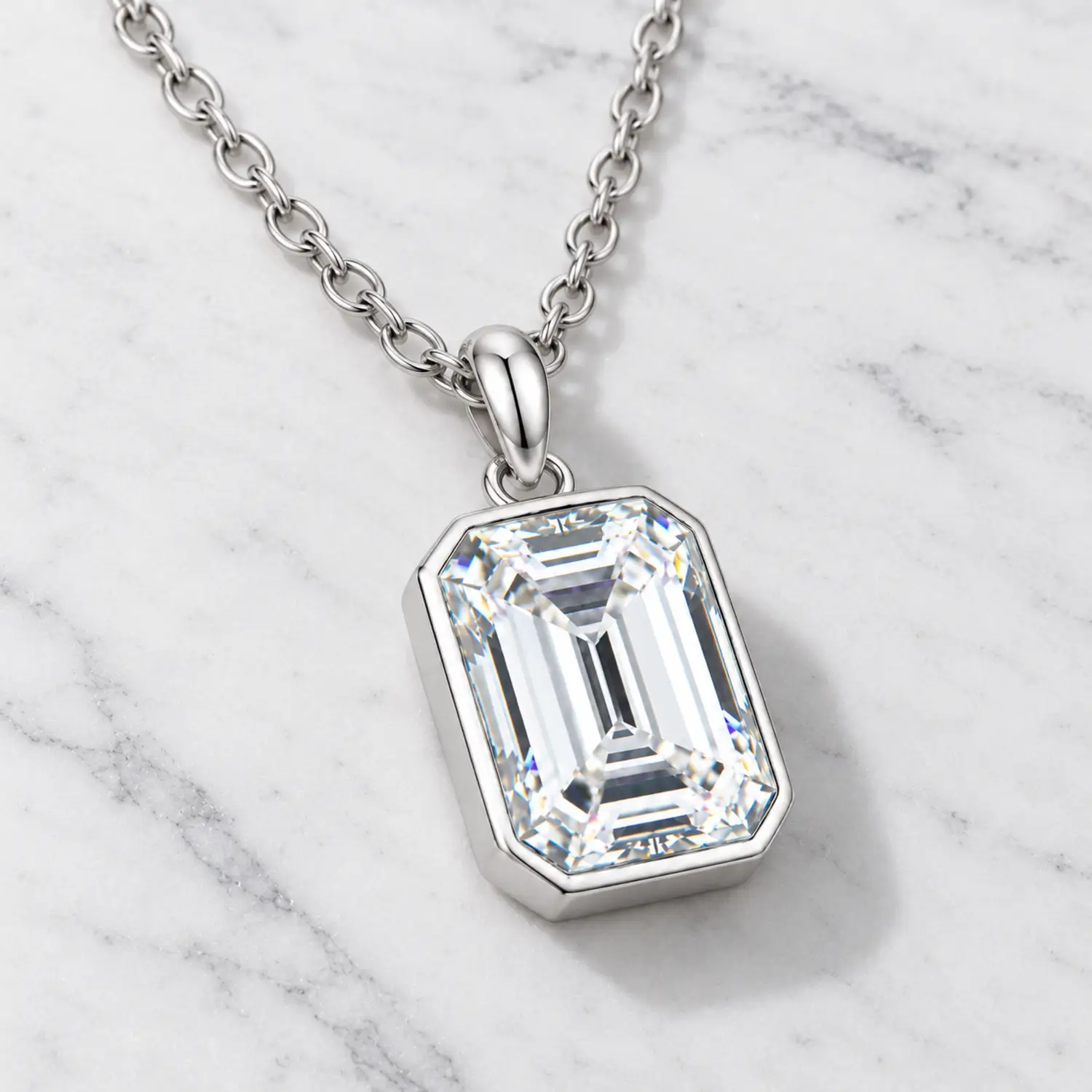 MARDAZA Classic Bezel Emerald Cut Moissanite Necklace