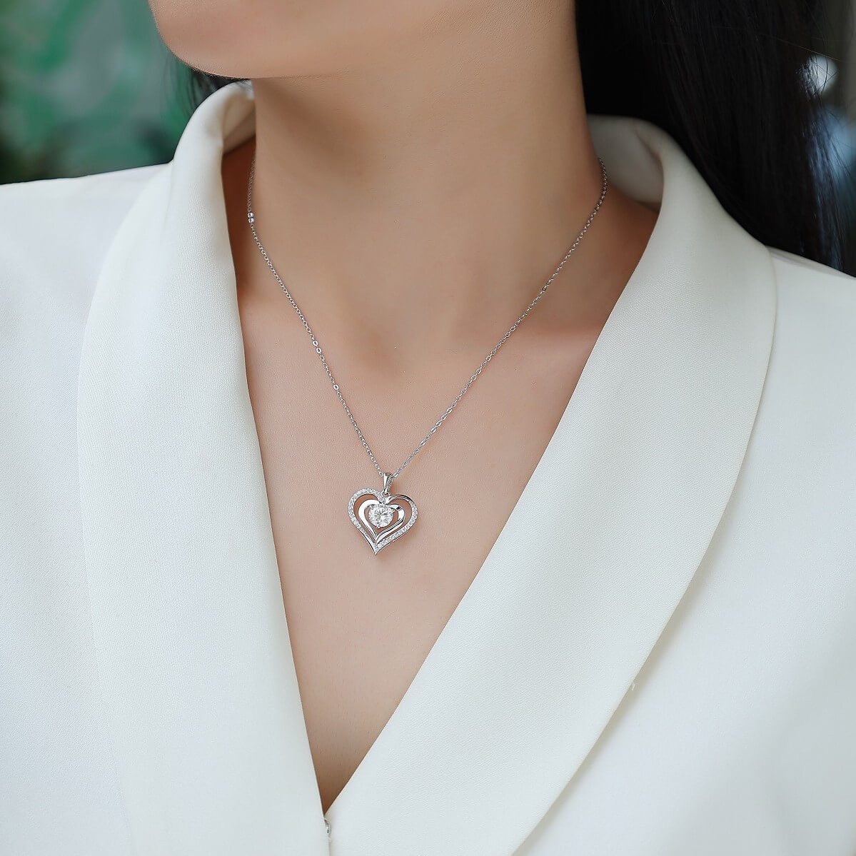MARDAZA Radiant Double Heart Round Cut Sterling Silver Moissanite Necklace