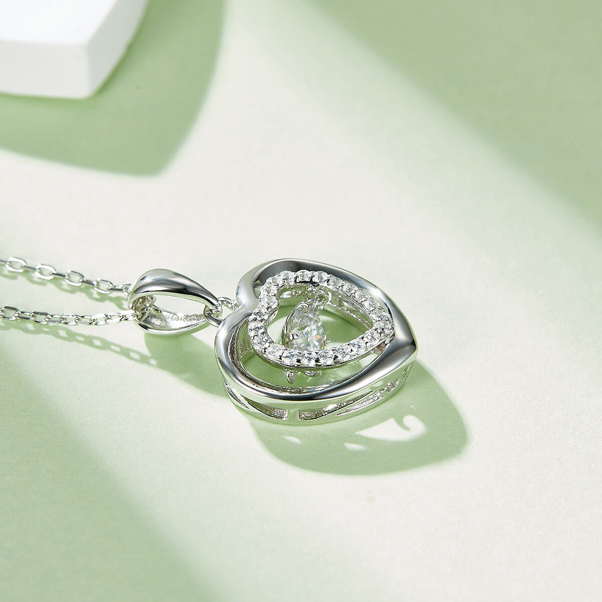 MARDAZA Dancing Double Heart Round Cut Sterling Silver Moissanite Necklace