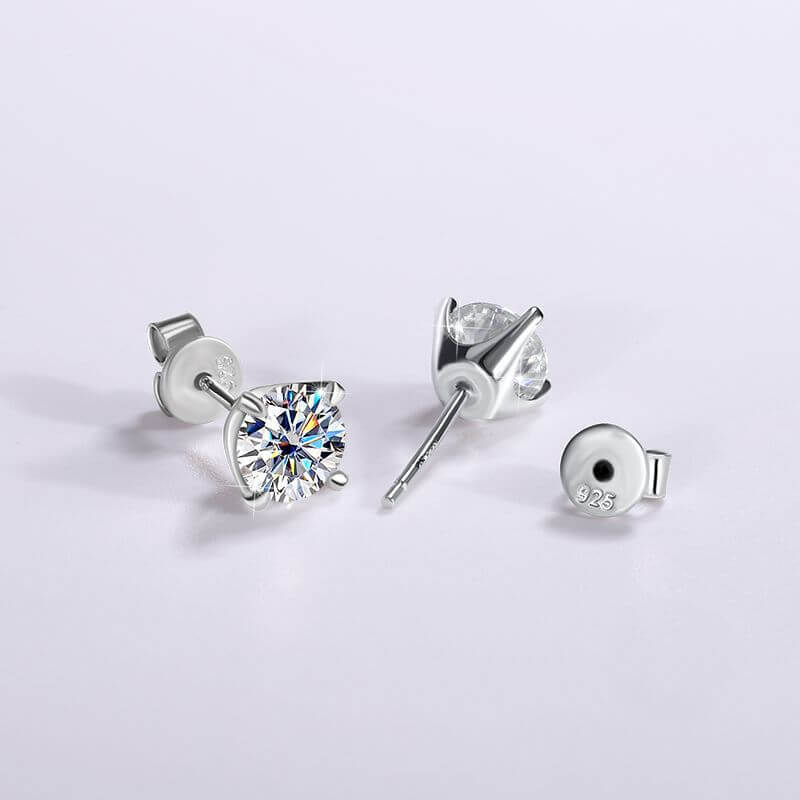 MARDAZA Classic Four-Prong Round Cut Sterling Silver Moissanite Earrings