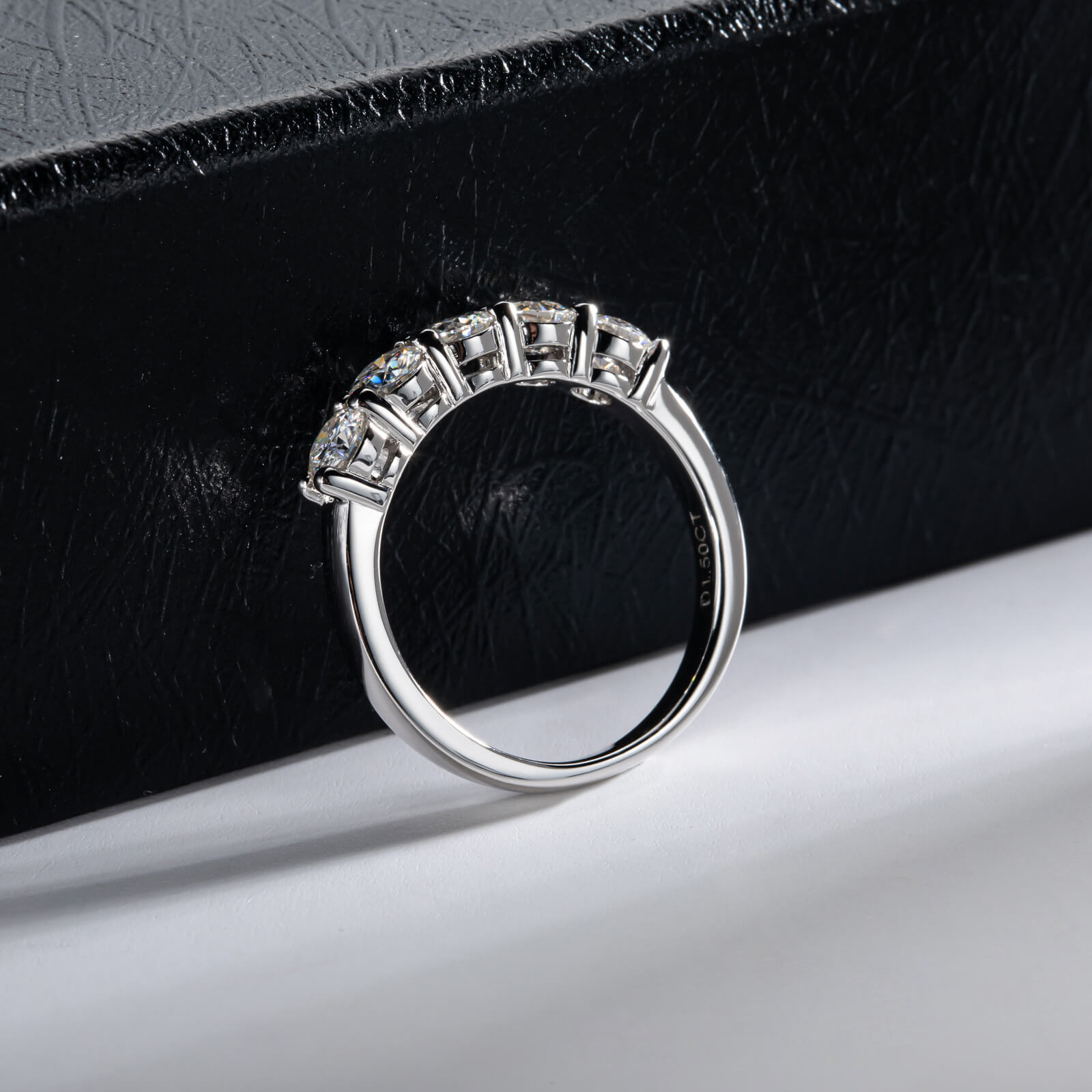 MARDAZA Classic Five-Stone Round Cut Sterling Silver Moissanite Ring