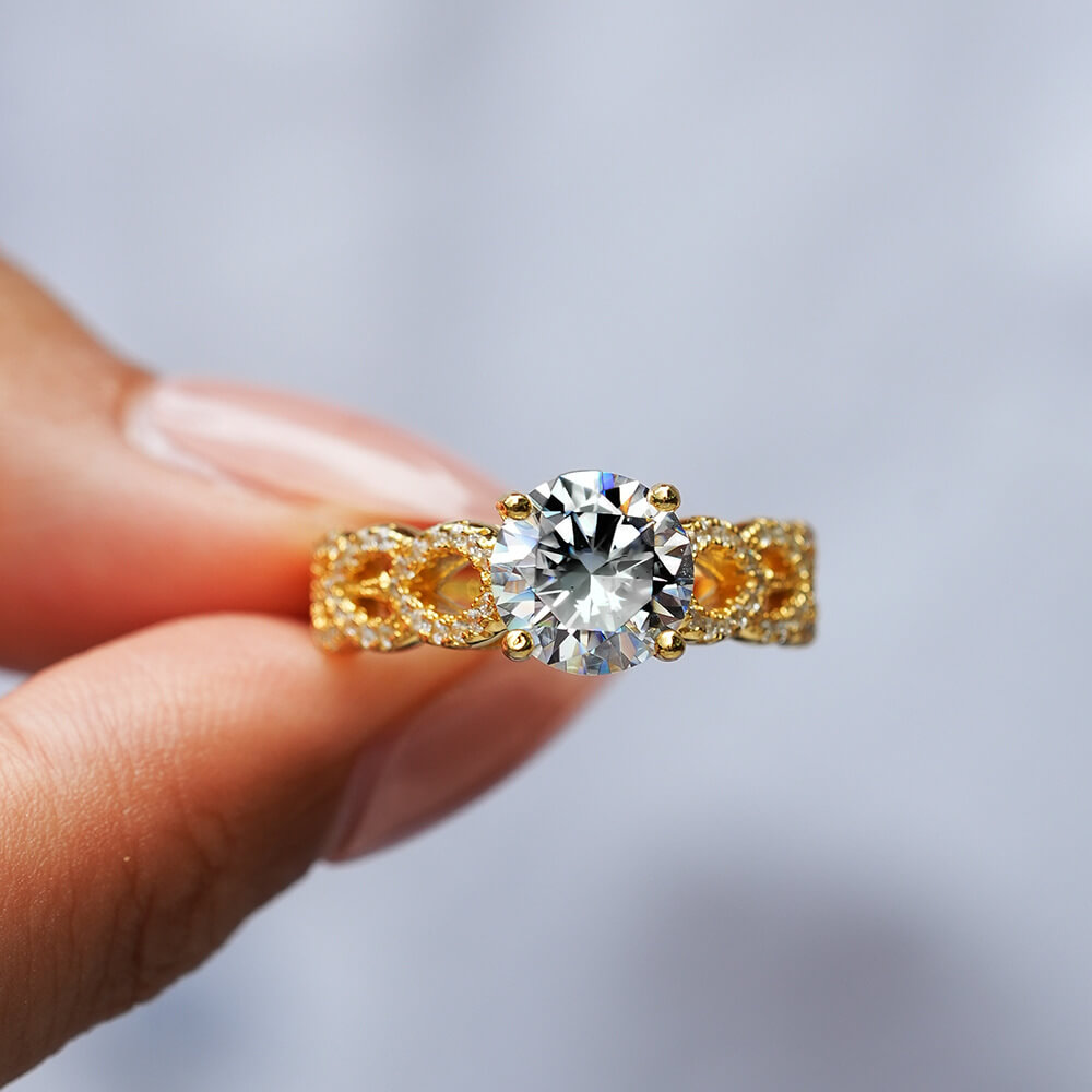 MARDAZA Infinity Twist Round Cut Golden Sterling Silver Moissanite Ring